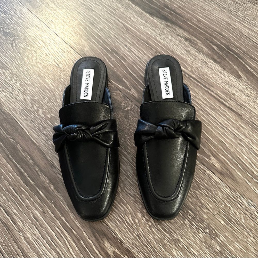 Steve Madden Chart Mule